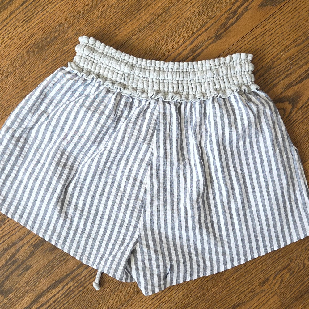 Striped Shorts - Picture 3 of 3
